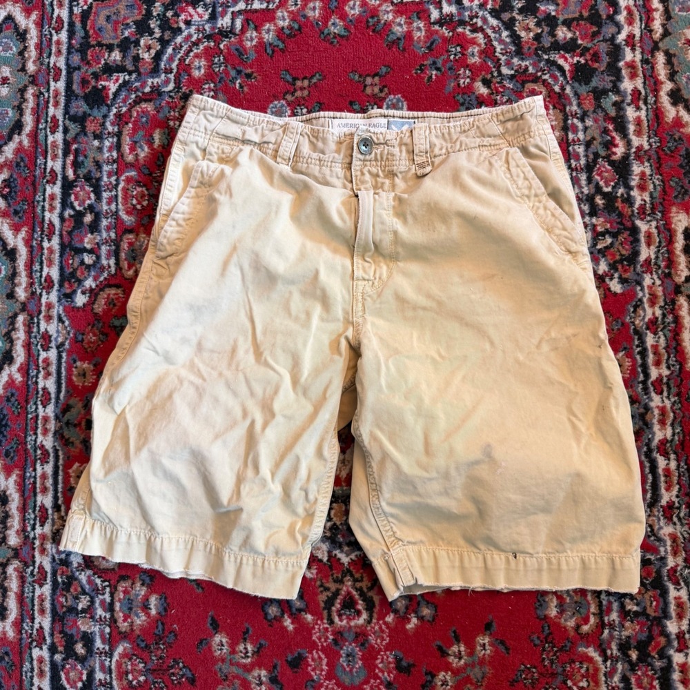 American Eagle Outfitters Mens Longer Length Cargo Shorts Tan Khaki Size 32